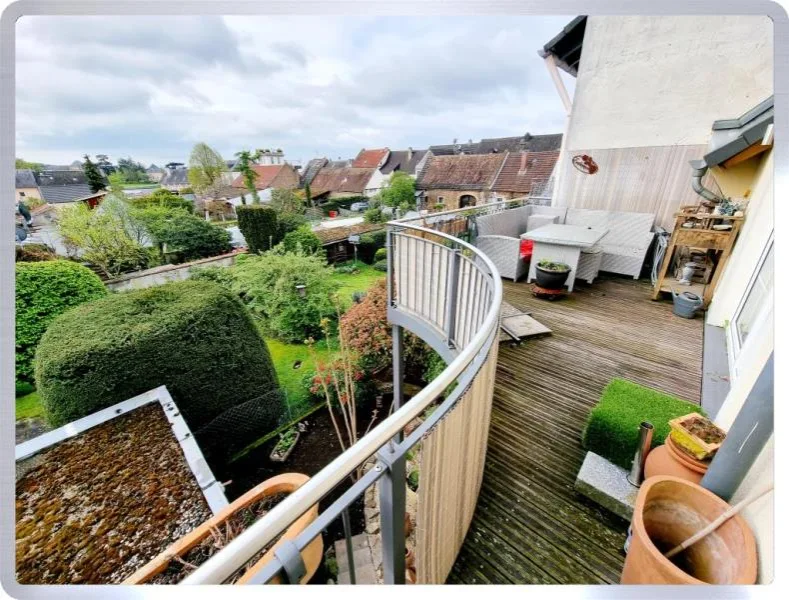 Balkon mit Blick ins Grüne