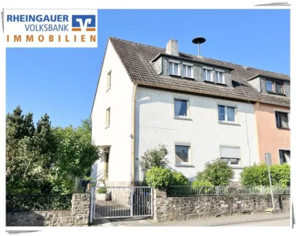 Außenaufnahme - Haus kaufen in Eltville - ** Erbach: Doppelhaushälfte mit viel Potenzial **