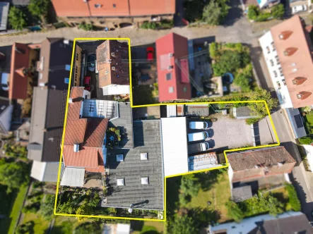  - Haus kaufen in Neustadt an der Weinstraße / Gimmeldingen - 1 Familienhaus +1-2 Familienhaus mit Gewerbeeinheit und Bauplatz!