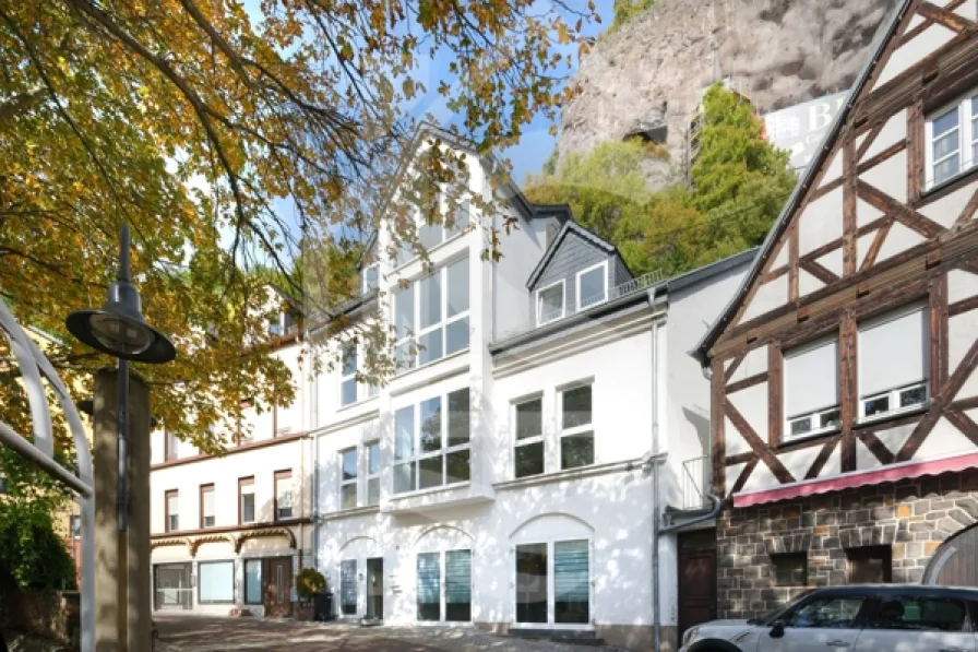 Aussenansicht - Haus kaufen in Idar-Oberstein - Wohnen und Arbeiten unterhalb der historischen Felsenkirche in Idar-Oberstein