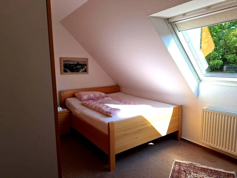 Schlafzimmer 2