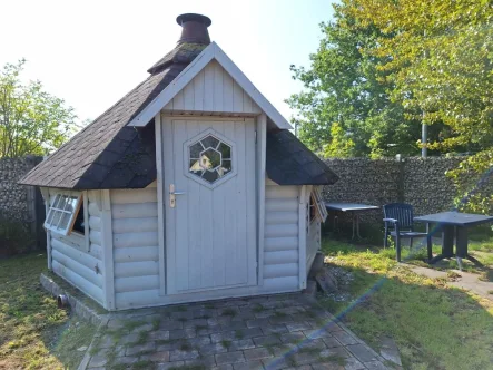 Gemeinschaftsgarten - Wohnung mieten in Carolinensiel - Tolle Wohnung mit sonnigem Balkon