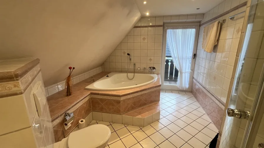 Badezimmer DG