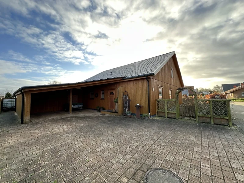 Titelbild - Haus kaufen in Wangerland - Nordische Holzidylle im Herzen von Wangerland