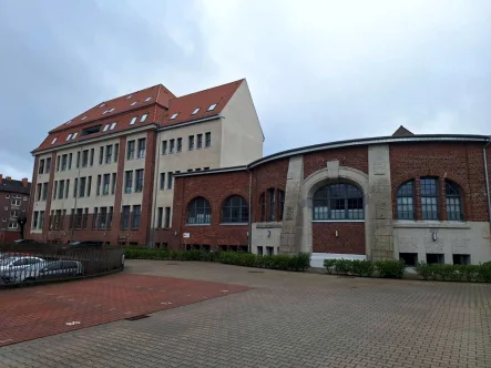  - Wohnung mieten in Wilhelmshaven - Kaiserloft im "Kaiserlichen Marinebekleidungsamt"