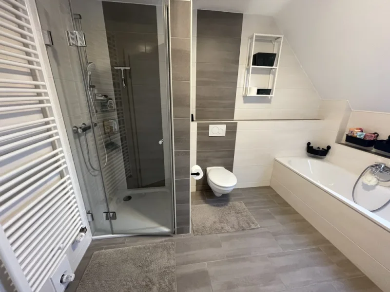 Badezimmer DG