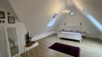 Schlafzimmer DG