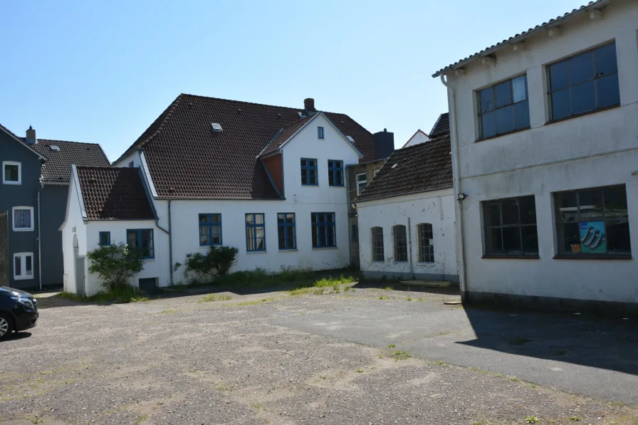 Blick auf die Gebäude/innenhof