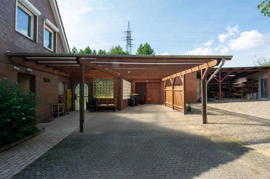 Carport