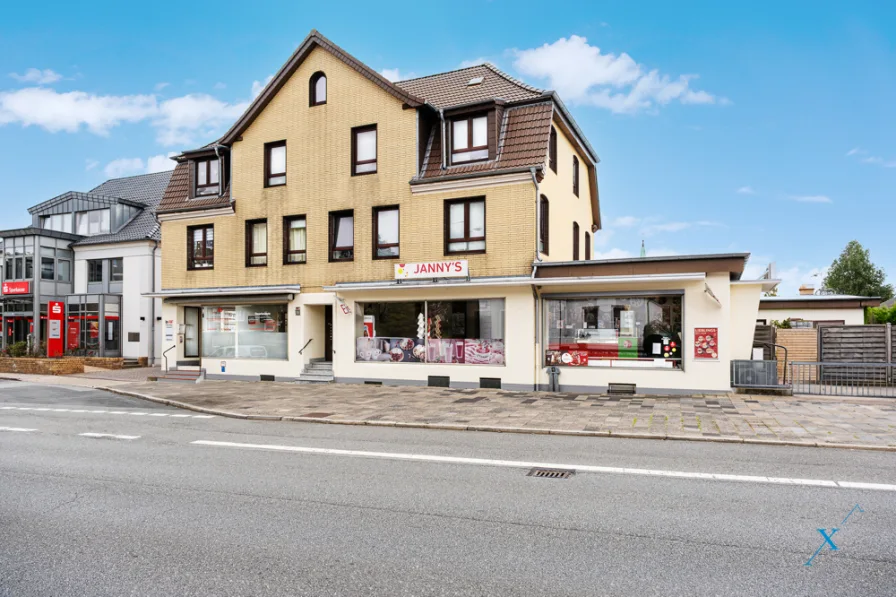 Straßenansicht - Haus kaufen in Flensburg - Renditestarkes Wohn- und Geschäftshaushaus in Zentraler Lage von Weiche