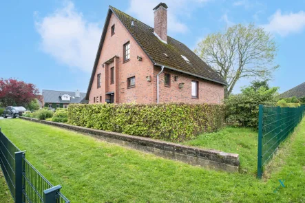 Außenansicht - Haus kaufen in Kappeln - Einfamilienhaus mit Terrasse, Balkon und Keller in ruhiger Sackgassenlage in Kappeln-Mehlby