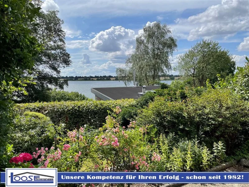 Loose Titel Logo - Haus kaufen in Scharbeutz - Wochenendhaus mit Blick zum Pönitzer See in Scharbeutz/Klingberg 