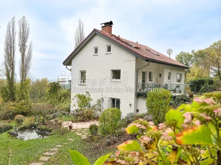 Rückansicht - Haus kaufen in Schriesheim - Exklusives Refugium mit unverbaubarem Panorama