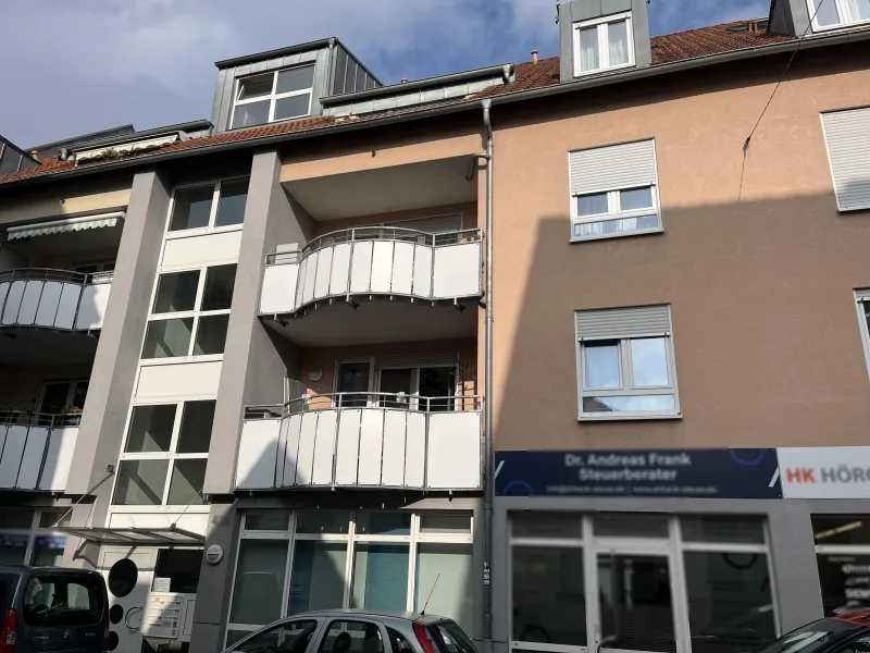 Hausansicht - Wohnung kaufen in Mannheim - Moderne 3-Zimmer-Wohnung mit Terrasse – Ihr neues Zuhause!