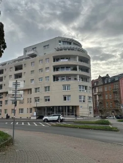 Außenansicht - Wohnung kaufen in Mannheim - Provisionsfrei! Komfortables Wohnen im Seniorenzentrum Rheinauer Tor