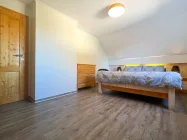 (Eltern-) Schlafzimmer