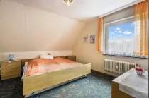 (Eltern-) Schlafzimmer Dachgeschoss