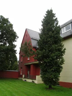 Außen - Wohnung mieten in Bad Blankenburg - 2,5 Raumwohnung im Villenviertel von Bad Blankenburg zu vermieten