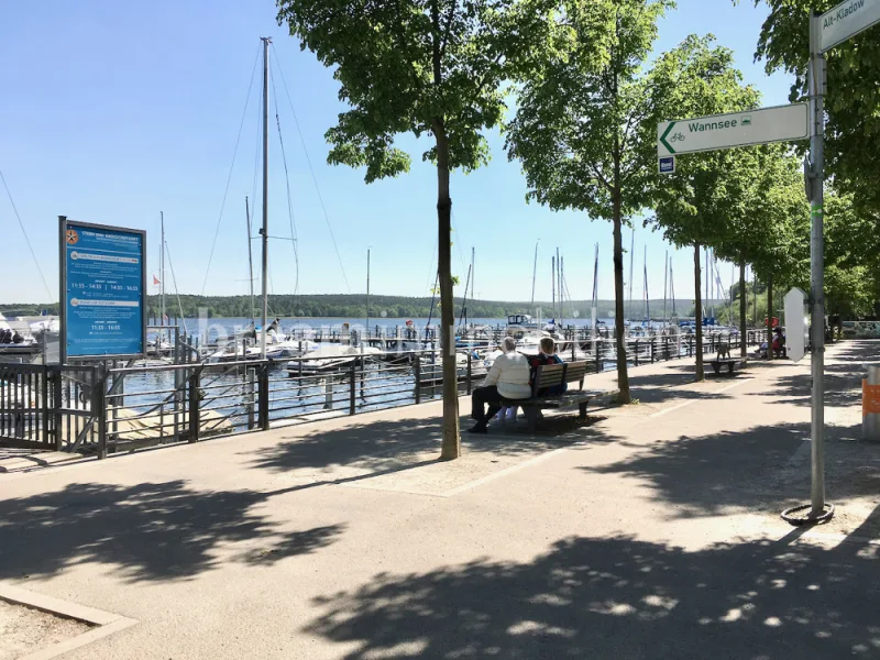 Promenade am Hafen Kladow