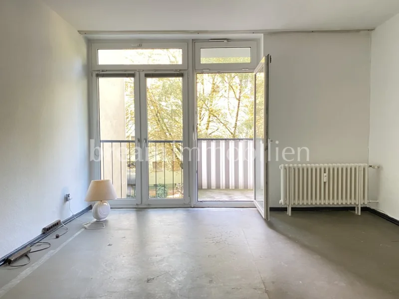 Zimmer mit Westbalkon