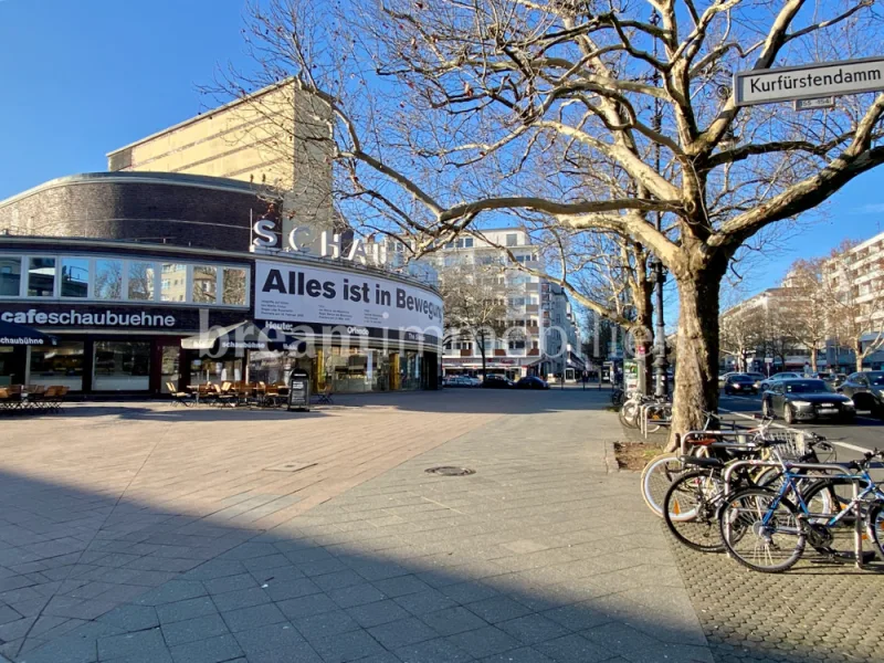 fußläufig zum Ku'damm und Schaubühne