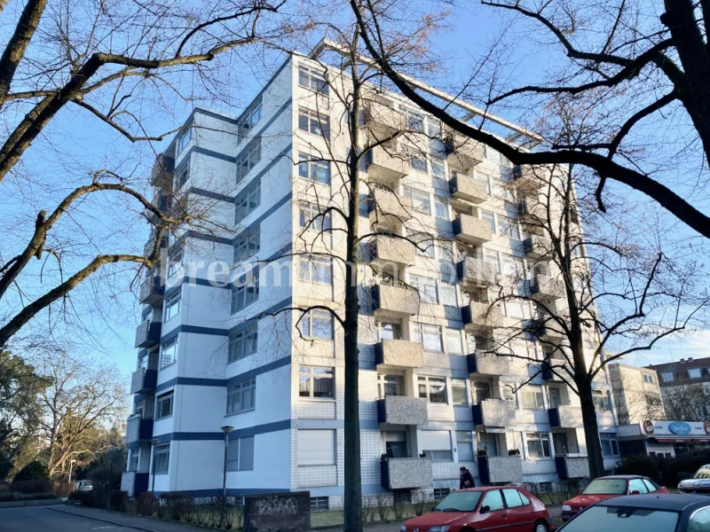 Außenansicht - Wohnung kaufen in Berlin - KAPITALANLAGE NÄHE KU'DAMM - provisionsfreie 2,5-Zimmer-Wohnung mit Balkon in Berlin-Schmargendorf