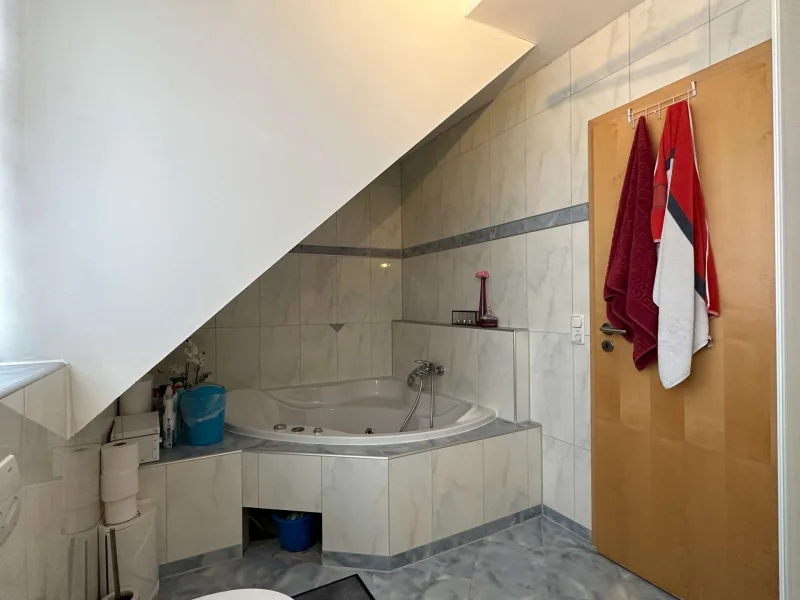 Badezimmer Ansicht 2