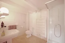 Wohnhaus EG Badezimmer
