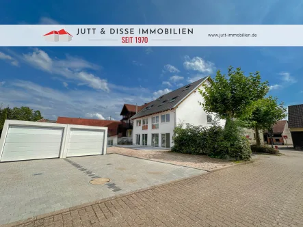  - Haus kaufen in Kuppenheim - Energieeffiziente Doppelhaushälfte mit Garten und Garage zentral in Kuppenheim ohne Käuferprovision