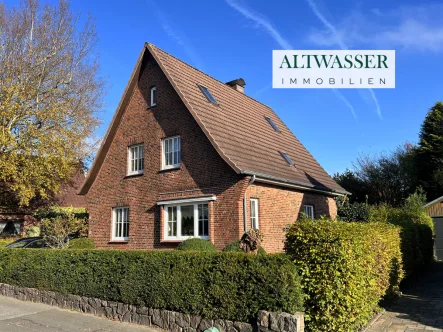 Titelbild - Haus kaufen in Flensburg - Flensburg, Adelby: charmantes Familienhaus in bevorzugter Wohnlage