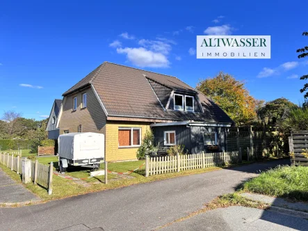 Titelbild - Haus kaufen in Lindewitt - Lindewitt: großzügiges Einfamilienhaus