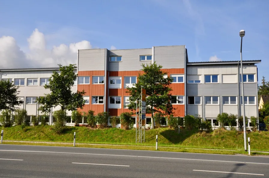 Aussenansicht - Büro/Praxis mieten in Flensburg - Willkommen in Ihrem neuen Büro in einer der gefragtesten Lagen in Flensburg