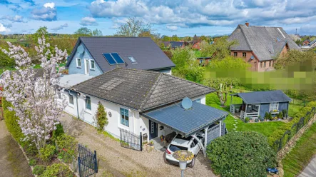 Zweifamilienhaus - Haus kaufen in Giekau / Engelau - Vielseitiges Raumwunder mit Weitblick - modernisiertes Einfamilienhaus mit Einliegerwohnung