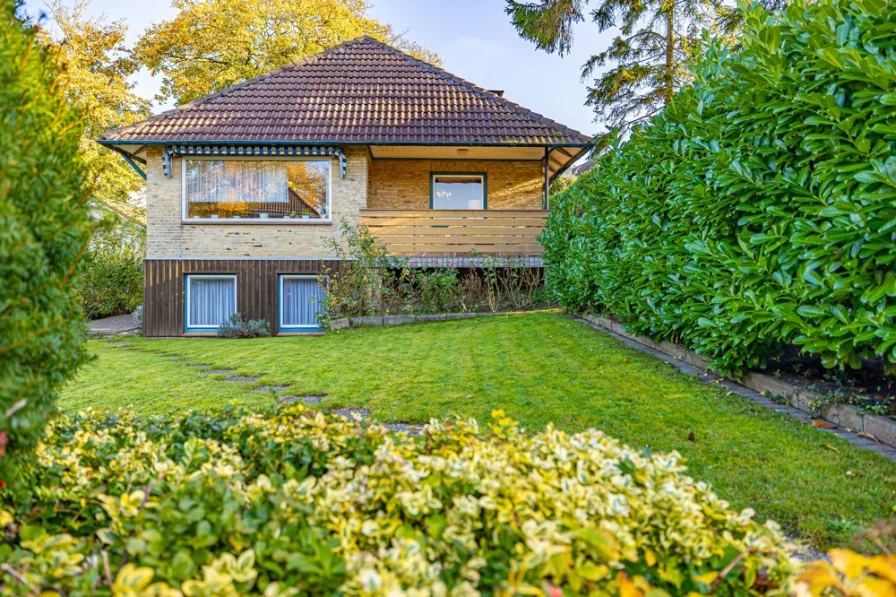 Eingewachsen und sonnenverwöhnt - Haus kaufen in Laboe - Einfamilienhaus in strandnaher Lage von Laboe