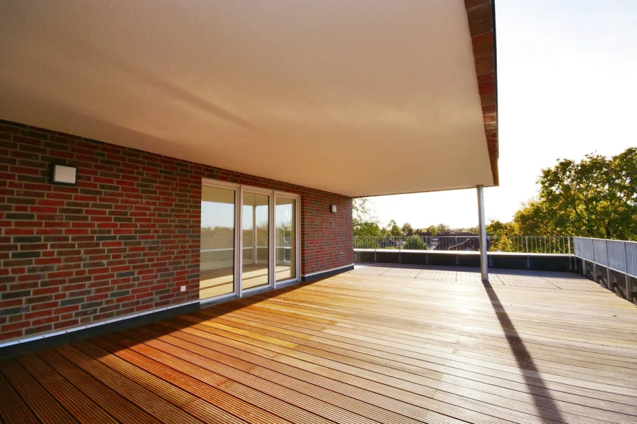 Dachterrasse überdacht - Wohnung kaufen in Barßel - Exklusive Penthouse-Neubau-Wohnung in Hafennähe von Barßel, Whg. 8, rollstuhlgerecht!