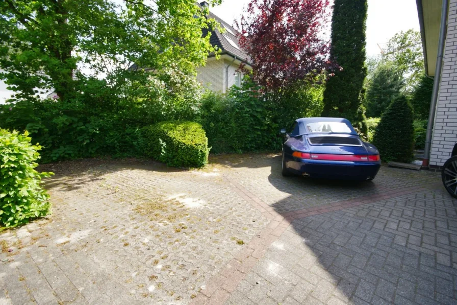 635 Parkplatz