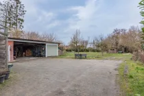 Garage mit Doppel Carport