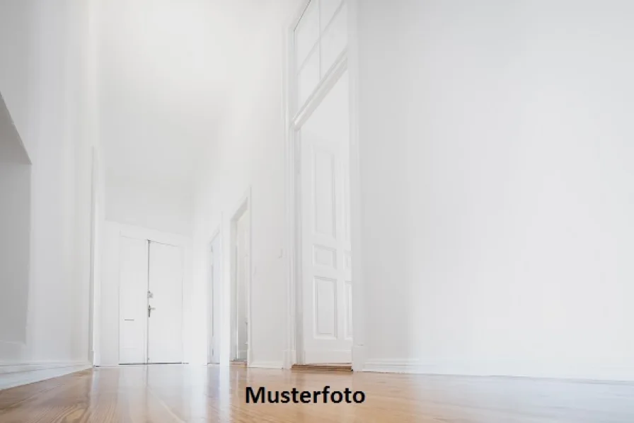 Keine Originalbilder - Wohnung kaufen in Oberhausen - 5-Zimmer-Maisonette-Wohnung mit Pkw-Stellplatz
