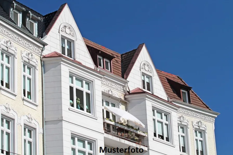 Keine Originalbilder - Haus kaufen in Düsseldorf - Kapitalanlage + Vierfamilienhaus mit Garage +