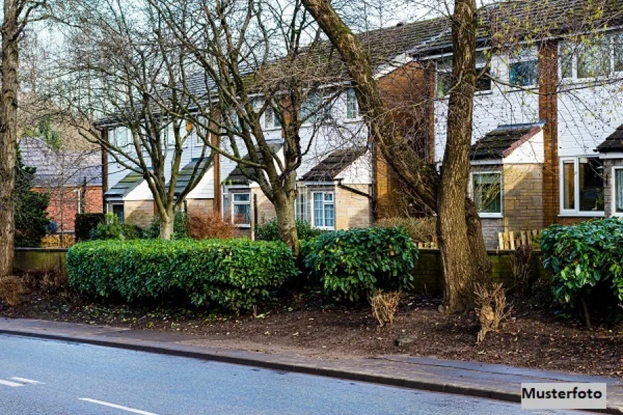 Keine Originalbilder - Haus kaufen in Bonn - Reihenmittelhaus, Garten, Stellplatz + provisionsfrei +