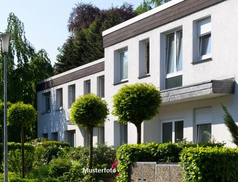 Keine Originalbilder - Haus kaufen in Borsdorf - Freistehendes Mehrfamilienhaus mit 3 Wohnungen, Carport und Garage