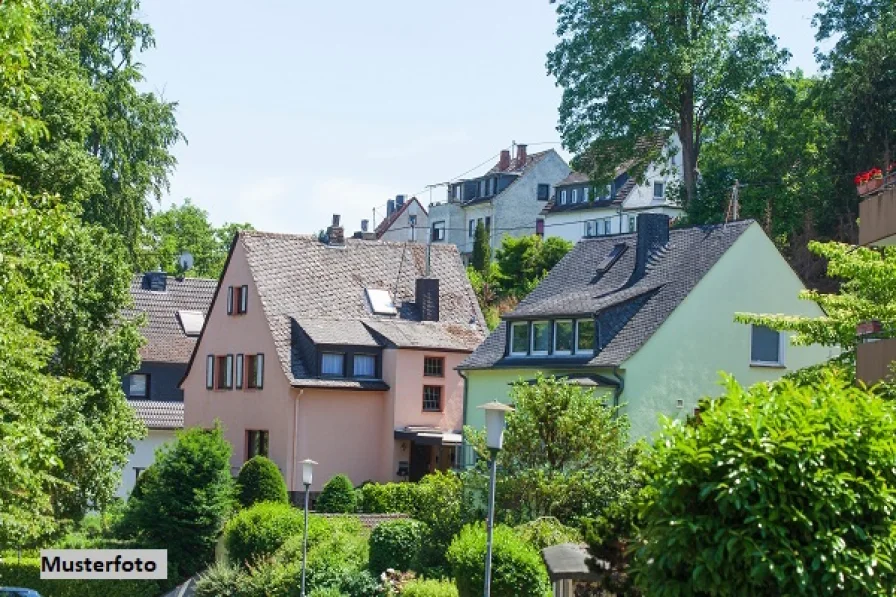 Keine Originalbilder - Wohnung kaufen in Oerlinghausen - 3-Zimmer-Wohnung mit Garage - provisionsfrei