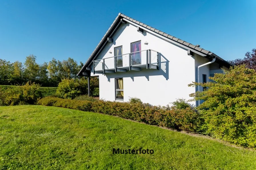 Keine Originalbilder - Haus kaufen in Löbischau - Einfamilienhaus mit Garage in guter Wohnlage