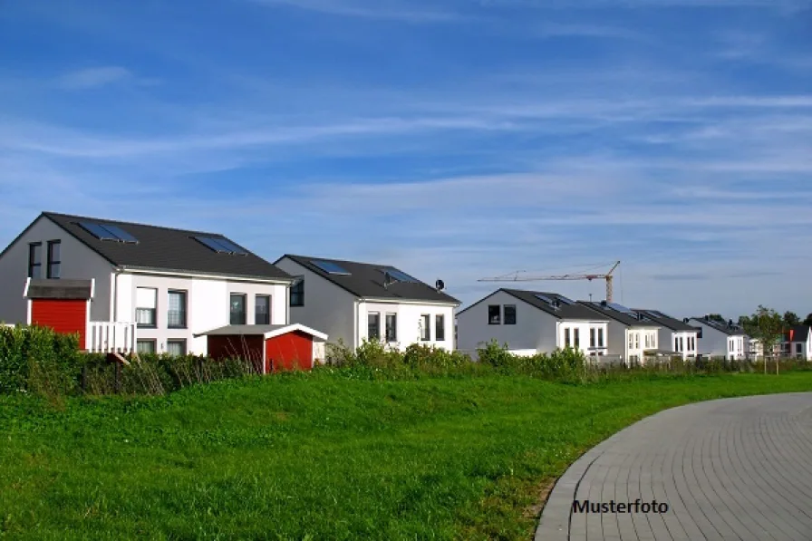 Keine Originalbilder - Haus kaufen in Oberstaufen - Familienglück + Doppelhaushälfte mit 3 Wohnungen +