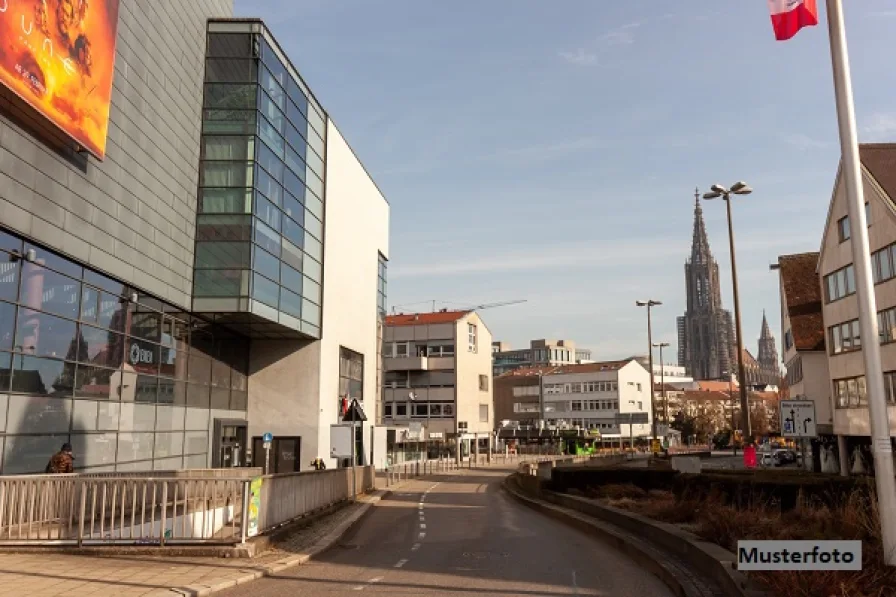 Keine Originalbilder - Haus kaufen in Zwickau - Wohn- und Geschäftshaus - provisionsfrei