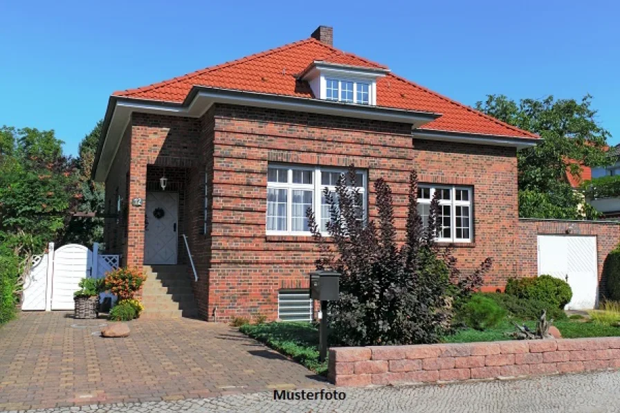 Keine Originalbilder - Haus kaufen in Hamburg - Einfamilienhaus nebst Wintergarten und Terrasse - provisionsfrei