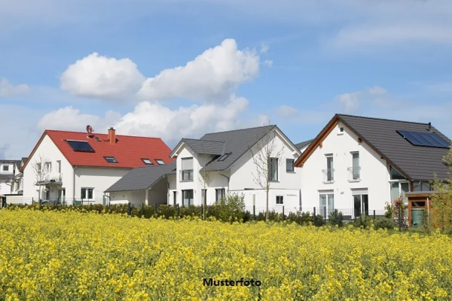 Keine Originalbilder - Haus kaufen in Düsseldorf - Wohnhaus nebst Hofanbauten