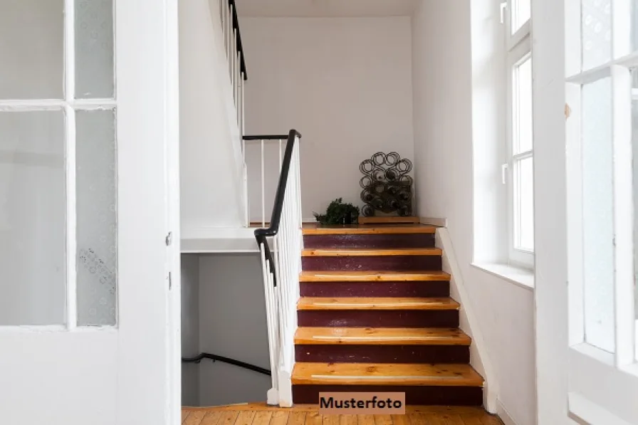 Keine Originalbilder - Wohnung kaufen in Leipzig - Maisonette-Wohnung mit Loggia und Stellplatz 