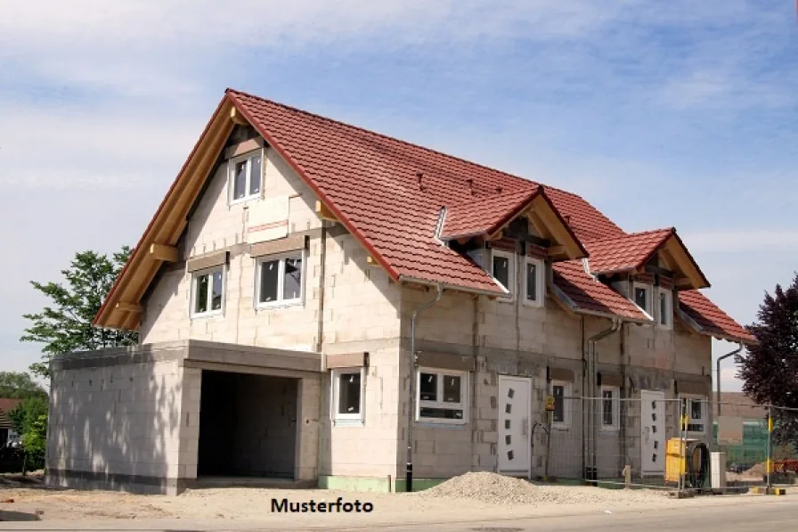 Keine Originalbilder - Haus kaufen in Aldenhoven - Wer gibt mir den letzten Schliff? Einfamilienhaus mit Garage