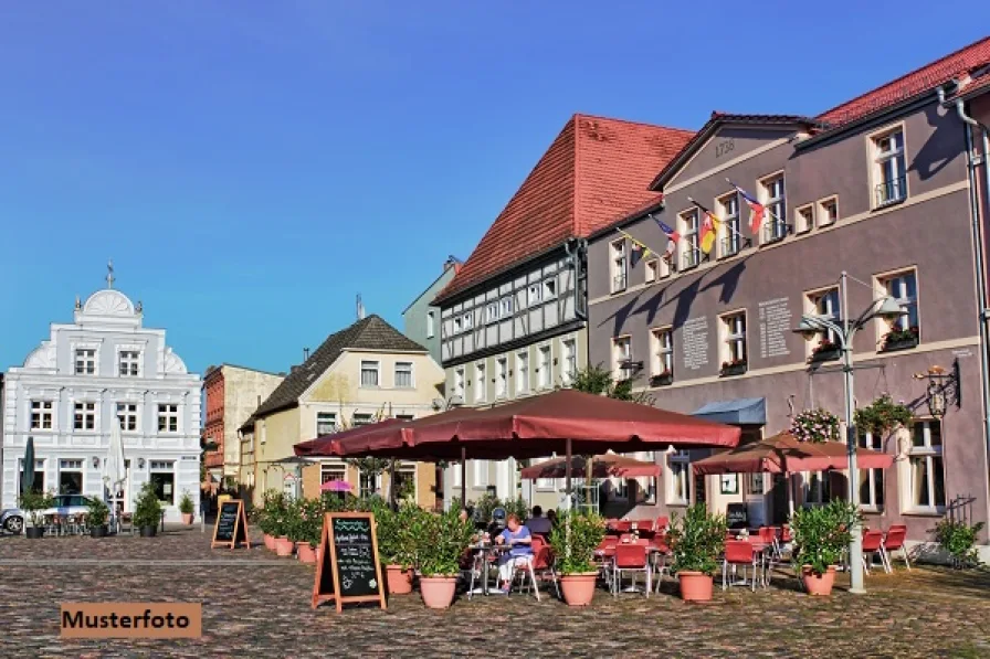 Keine Originalbilder - Gastgewerbe/Hotel kaufen in Strehla - Ehem. Gaststätte mit großem Grundstück 